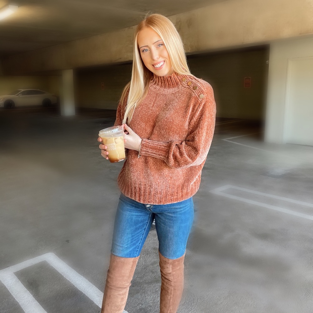 Orange bronze sweater with gold buttons